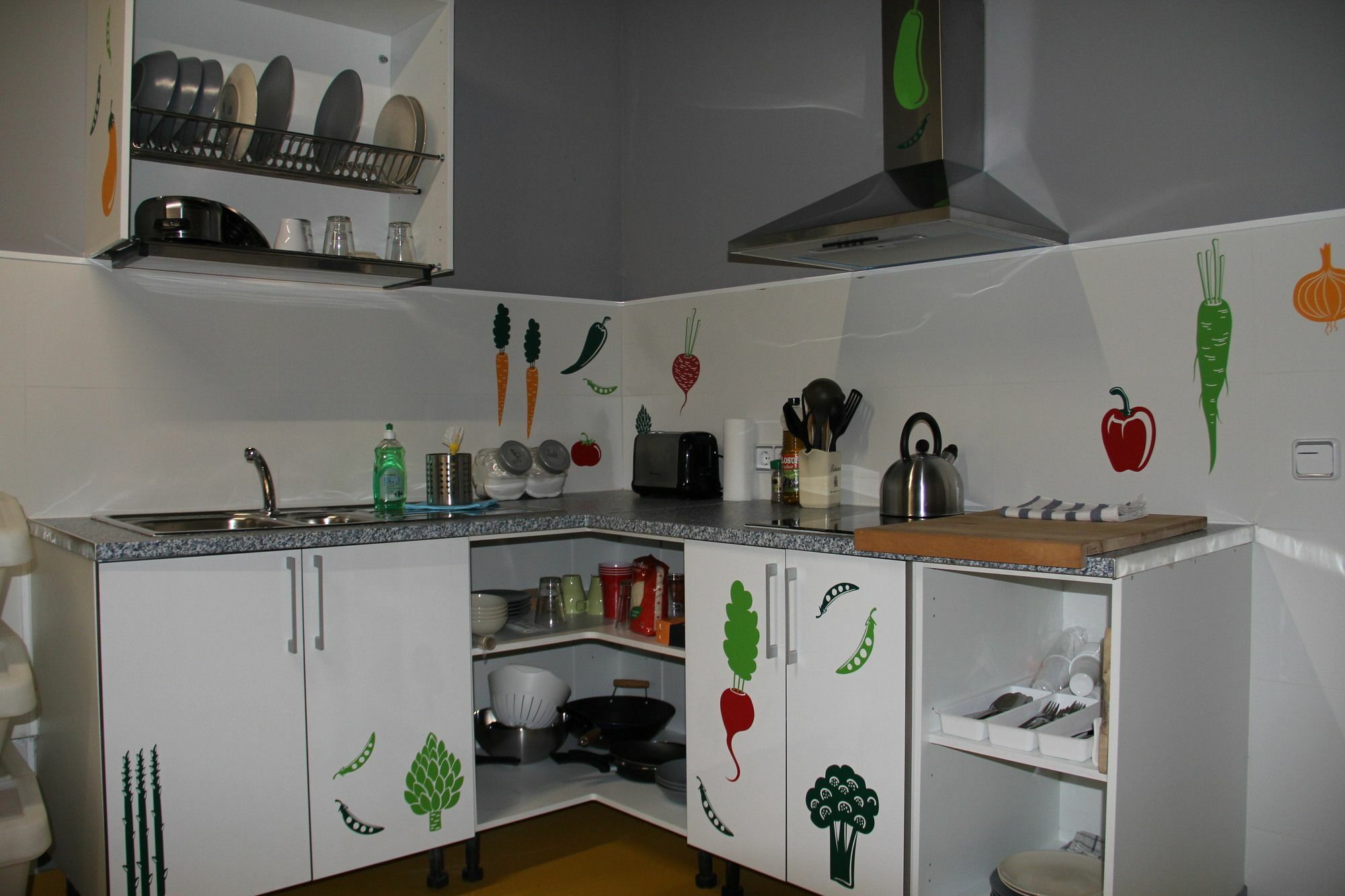 Sleep Green - Certified Eco Youth Hostel Barcelona Exterior photo